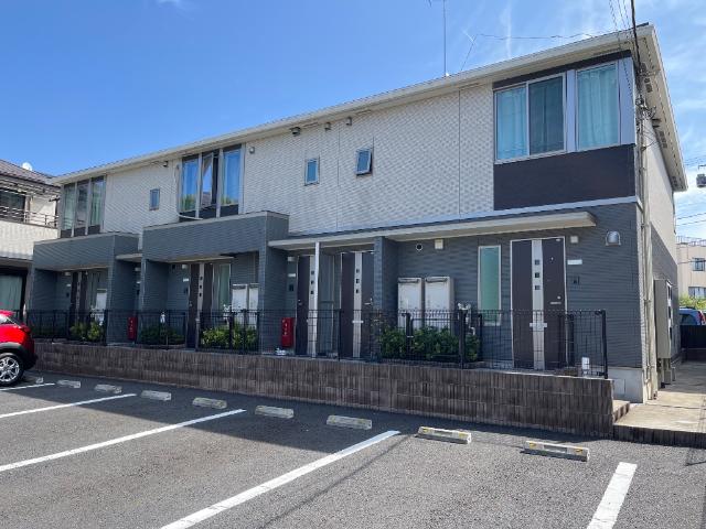 ファインシア 外観写真（昼）