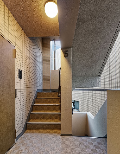 ラフィスタ横浜井土ヶ谷5階 外観