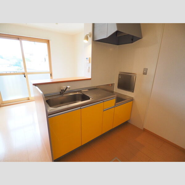 さくらそうB103号室 対面キッチン