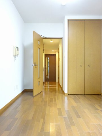 フェニックス芦花公園駅前弐番館107号室 ロビー