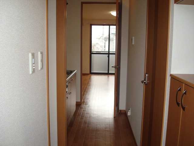 ラフィーネ 廊下