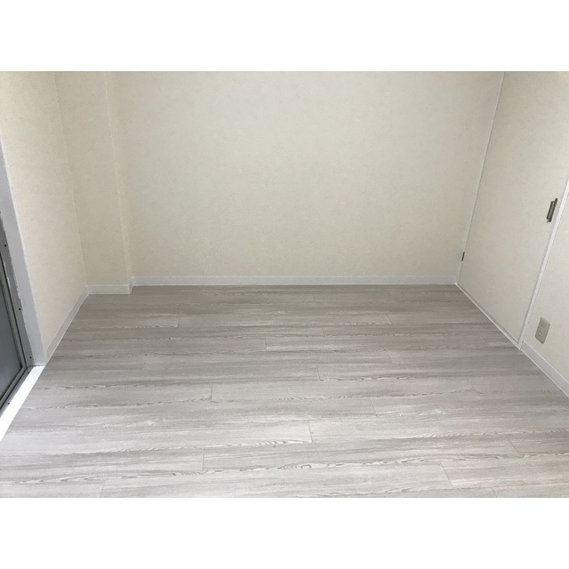 リエス伊勢原203号室 内観