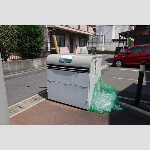 リビングタウンみのり台　B202号室 ゴミ置き場