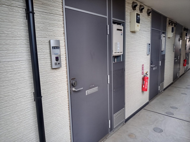 レオパレス第一吉兵衛ハウス104号室 玄関