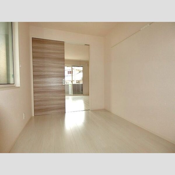 セリシール湘南　Ⅱ102号室 洋室