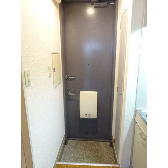 casa de rosa（旧レジデンス田中）0102号室 玄関