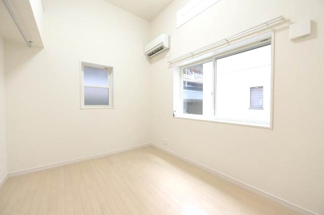 ルーエ渕野辺 リビング