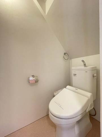 バーミープレイス桜上水Ⅲ1階 トイレ