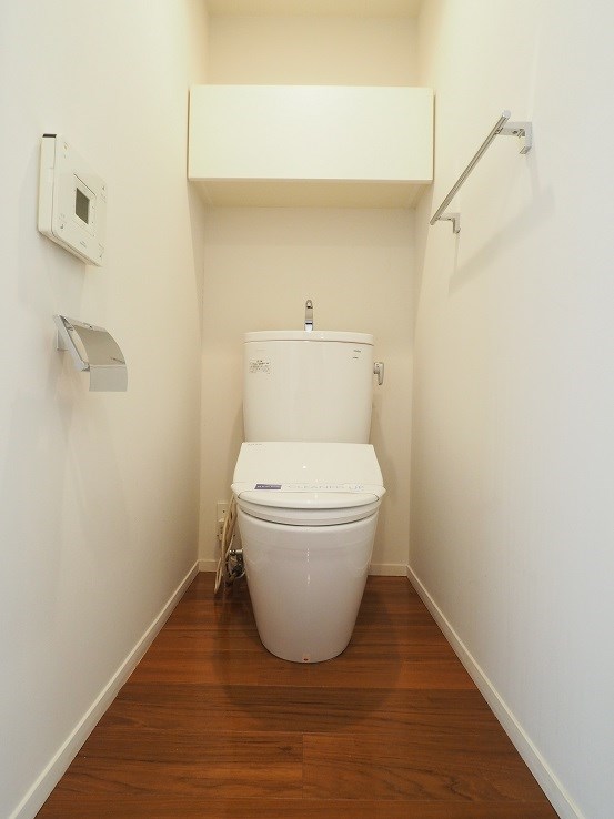 レジディア自由が丘Ⅱ トイレ