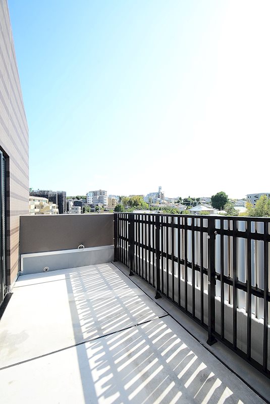 グランドコンシェルジュ宮崎台5階 バルコニー
