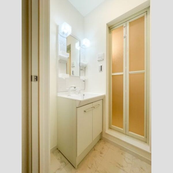 ハレ アラワイ302号室 独立洗面台