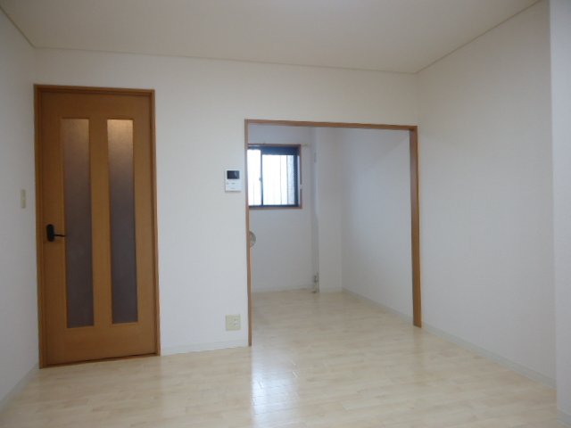 ヴィラ・マリアージュ101号室 ダイニング