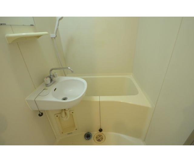 びわの家204号室 同建物別部屋の参考画像