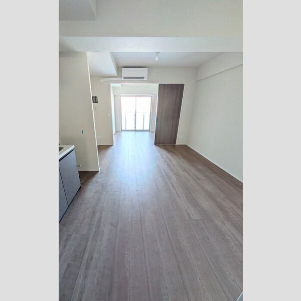 ロイジェント潮見0712号室 リビング