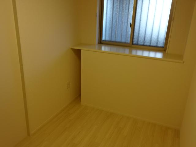 サン・ドゥーズ湘南 洋室