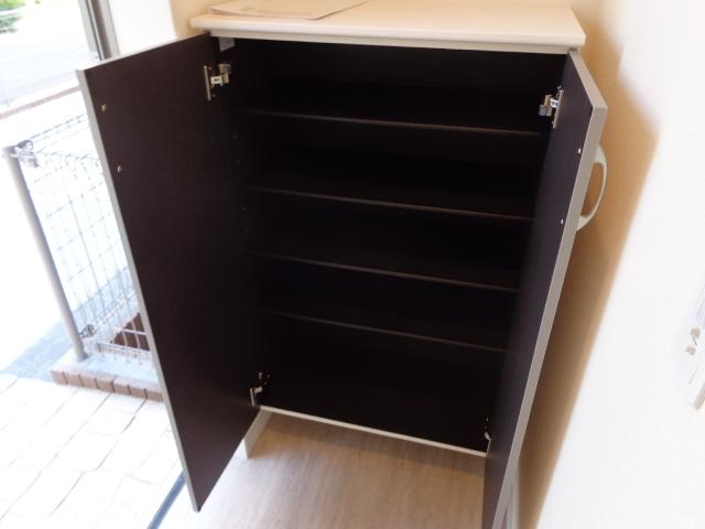 ブリスティア湘南 シューズＢＯＸ