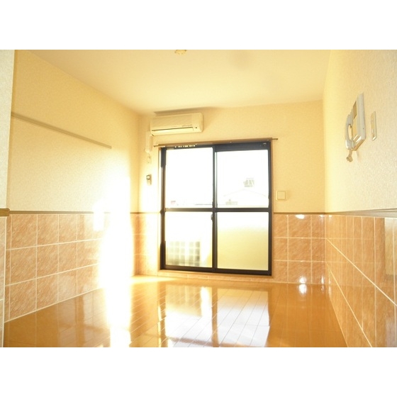 ゴールドウィン湘南 内観