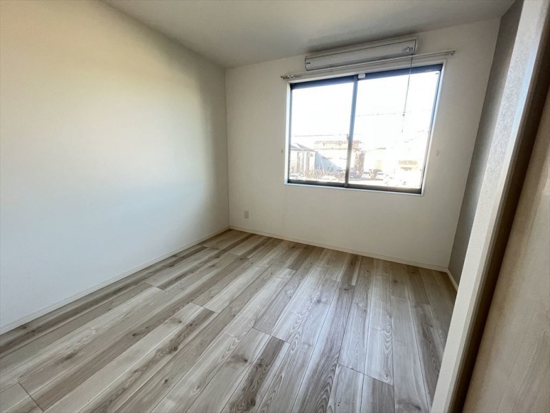 ＣＲＡＳＴＩＮＥ西馬橋１丁目 内観