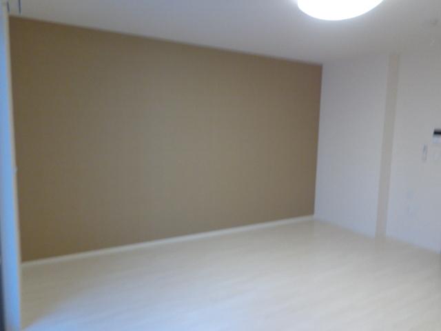 ナディア平塚Ⅱ 洋室