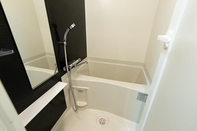 ALTERNA横濱阪東橋7階 バス