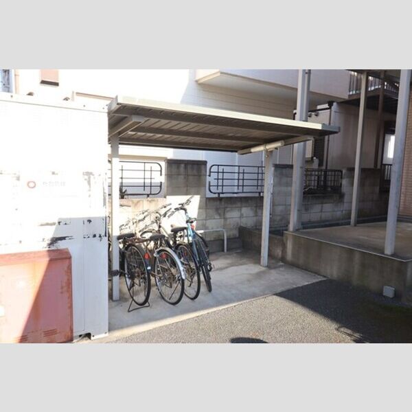 メルベーユ 駐輪場