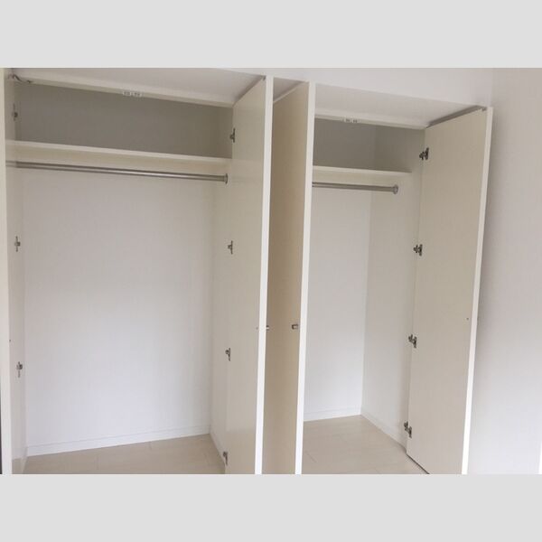 カスタリアお茶の水 収納