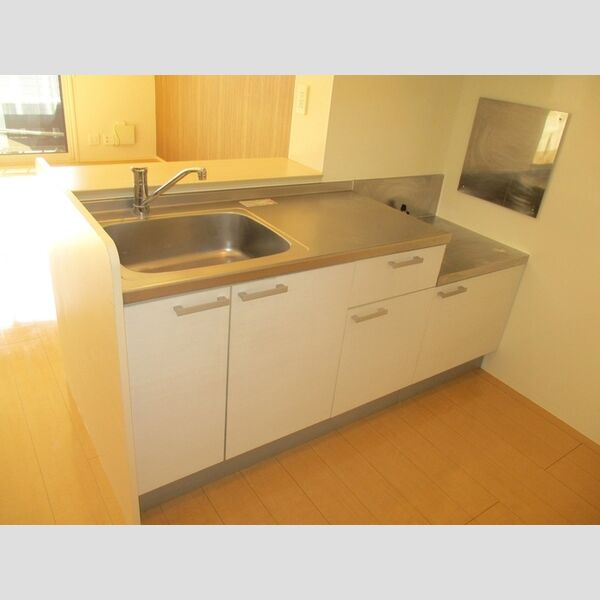 レムロード・M202号室 キッチン