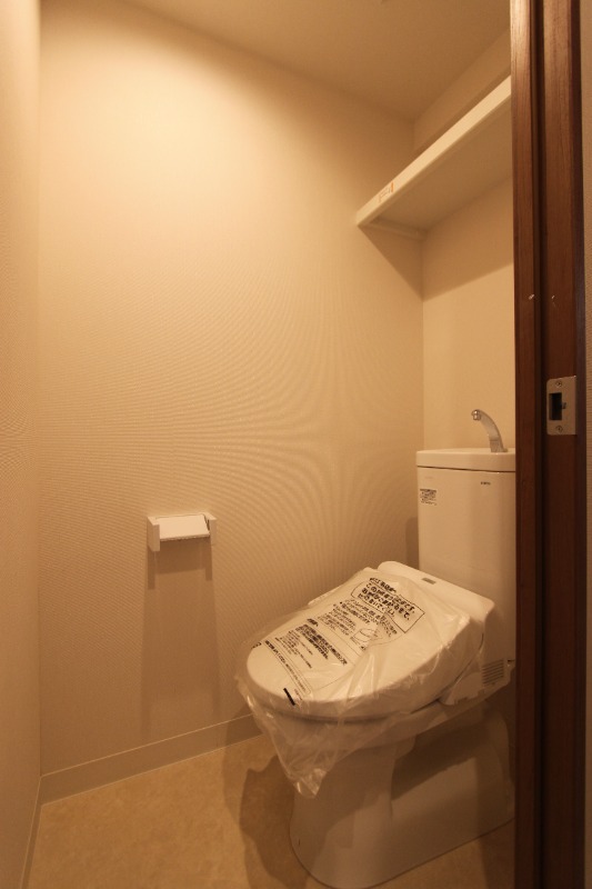 イアース横濱関内8階 同建物別部屋の参考画像