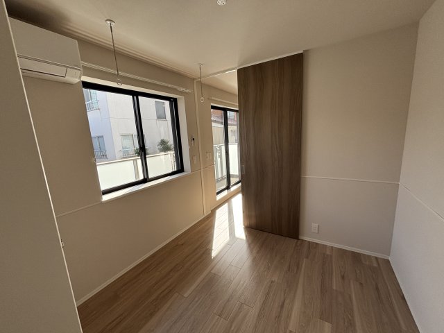 Masoin・Courage201号室 内観