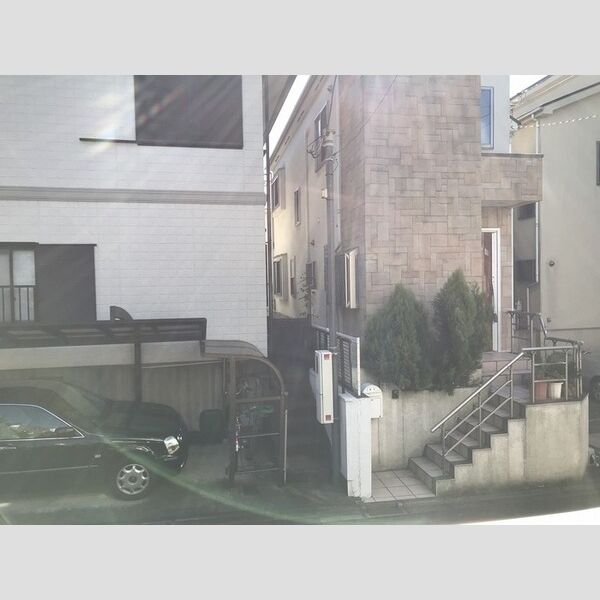 ヴェルドミール成城101号室 バルコニー南面