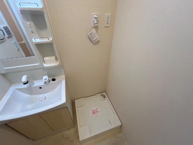 メゾン　ウィステリア202号室 洗濯機置場