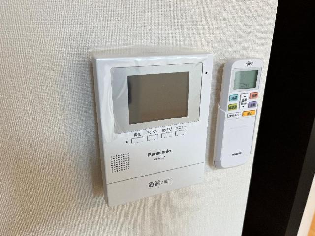 CASA山鳥201号室 カメラ付インターホン（イメージ）