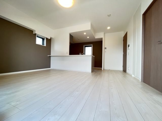 アジールコート新高円寺9階 間取