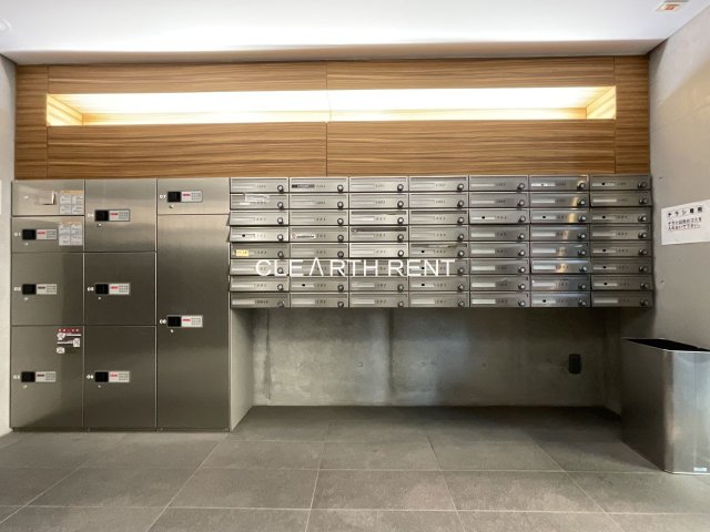 コンシェリア恵比寿5階 不在時も荷物を受け取れる宅配ロッカー