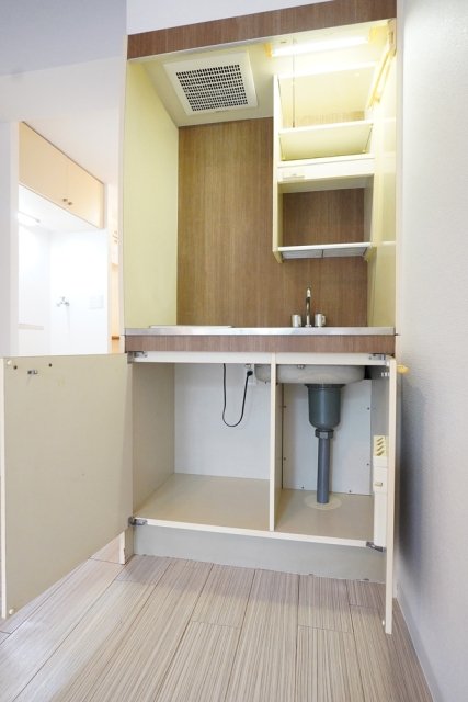 ロイヤルレゾン2階 キッチン