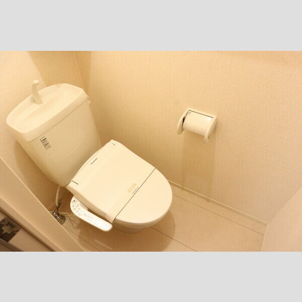 メゾン シャトル 温水洗浄暖房便座