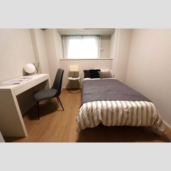 サンジョイアゼロ205号室 納戸6帖