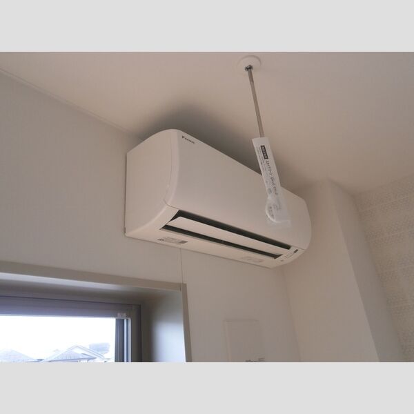 ワイズヒル202号室 エアコン&室内物干し