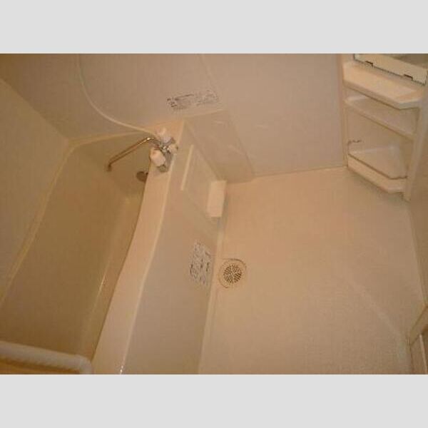 初音町壱番館 バスルーム(追焚付)