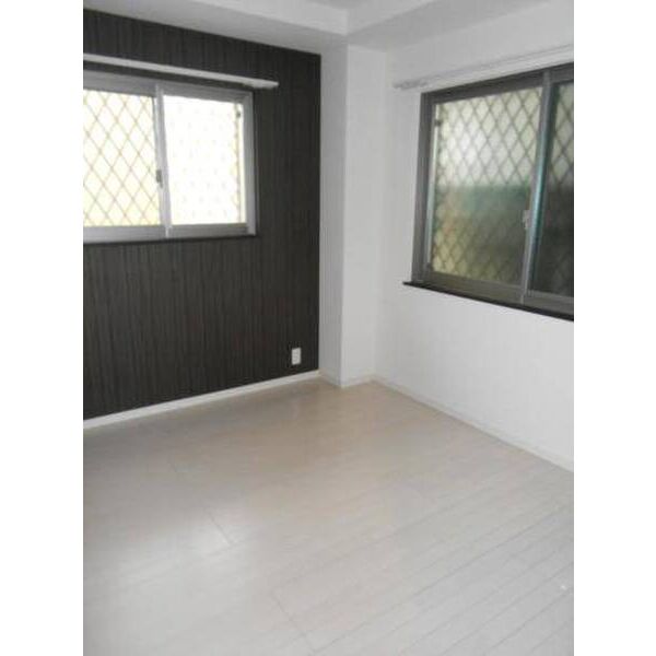 アドバンス リビング