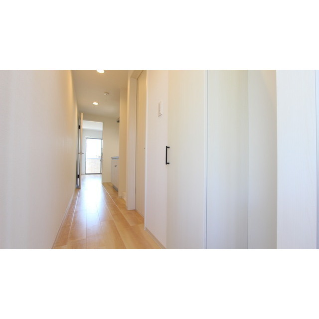 ドエル湘南 玄関