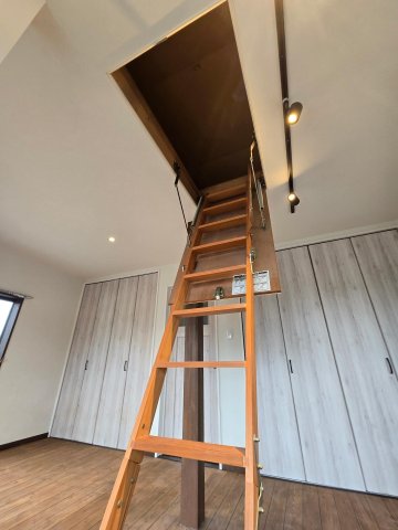 柏市南増尾7丁目戸建 収納