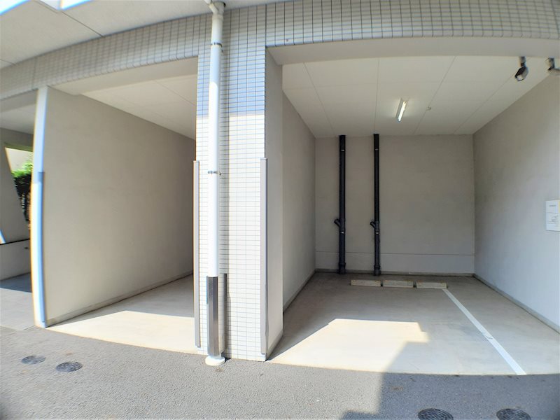 レジディア南品川5階 駐車場