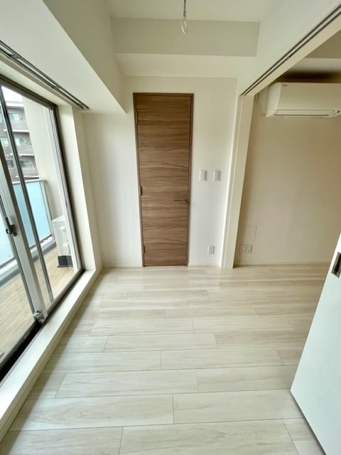 クレヴィアリグゼ世田谷松陰神社前4階 寝室