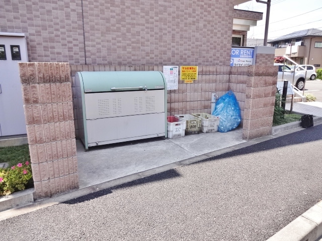 ベルディオガーデン0305号室 ゴミ置場