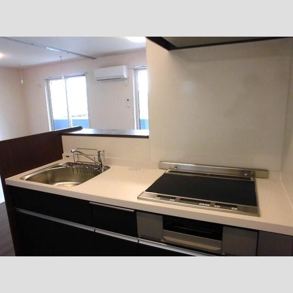 ミレニア籠原102号室 システムキッチン