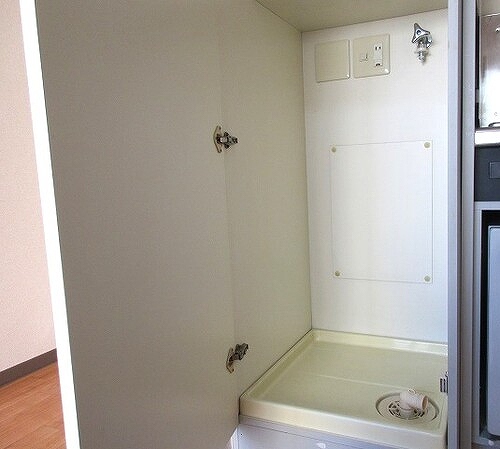 ライオンズマンション川崎貝塚第２ 室内洗濯機置場