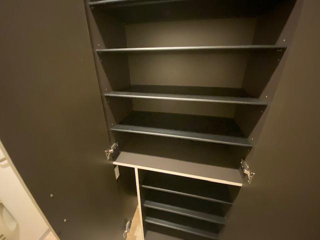 アンナビア 下駄箱