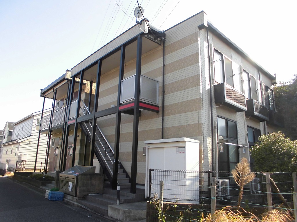 レオパレスグランドゥール蘇我 外観