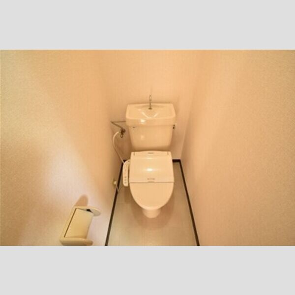 トレビアンハイツ トイレ